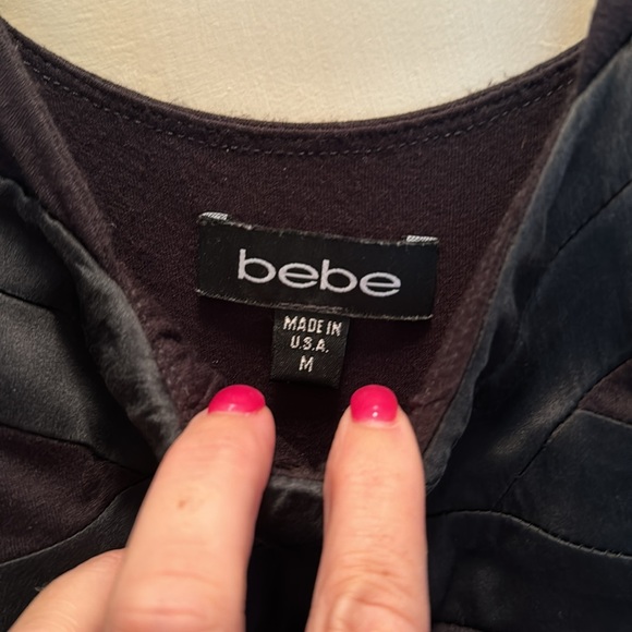 Black bebe bubble dress - Picture 3 of 5